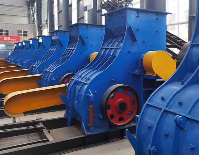 石灰粉碎用雙級(jí)粉碎機(jī)可以嗎？多少錢(qián)